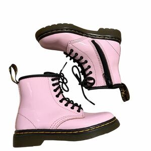 Dr MARTENS Girls Air Wair Pale Pink Patent Boots Bouncing Soles Kids Size 8